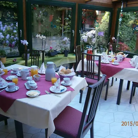 Sander Guest house